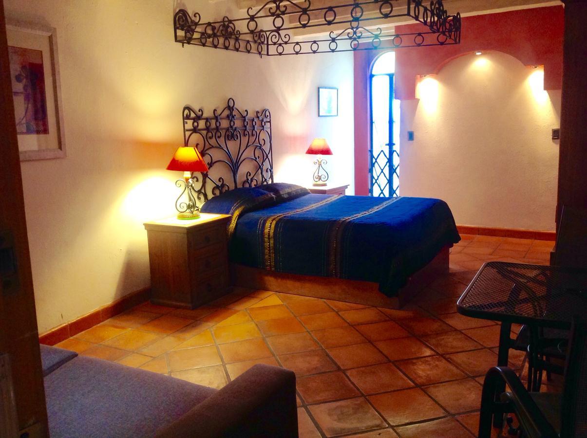 Hotel Las Alamedas Guanajuato Room photo